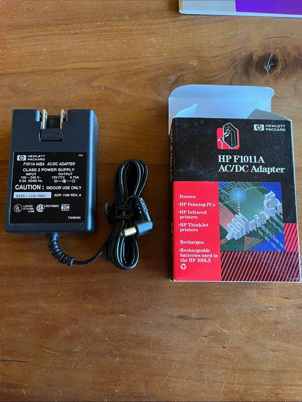 Hewlett Packard HP F1011A A/C Adapter NEW IN BOX